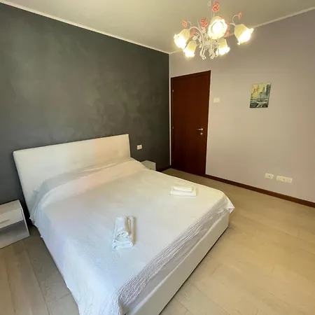 House Fiera Apartment *